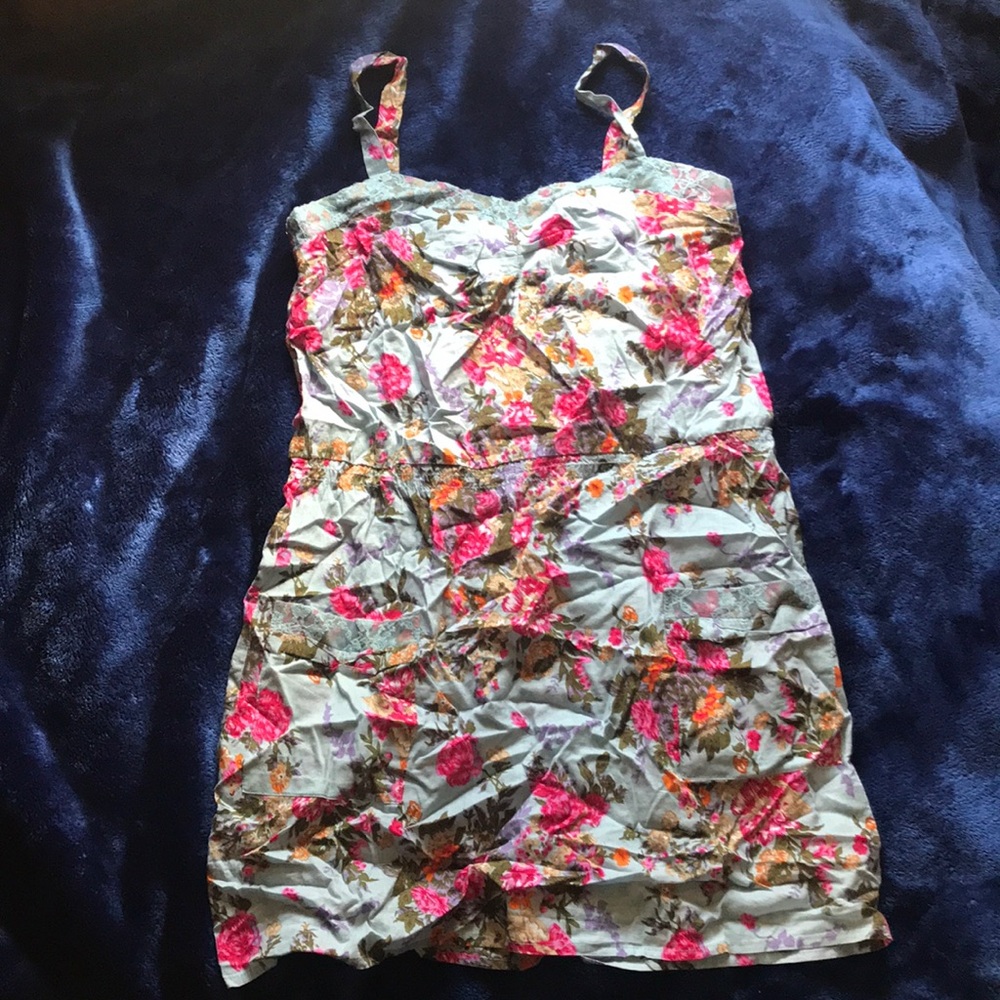 🌷 Floral sundress 🌷